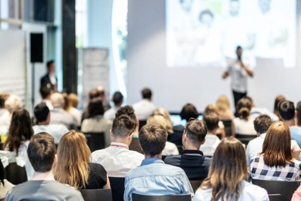 Cyclorama Stage in Marketing – Enhance Your Visual Storytelling Cyclorama Stage in Marketing